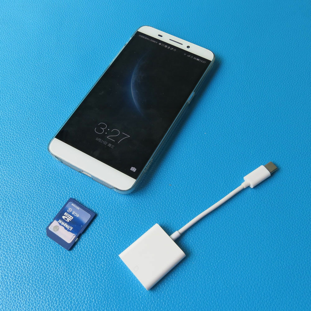 WHITE USB 3.1 Type C USB-C to SD SDXC Card Reader Adapter For Macbook/Pro - Fresh Stock Dated February 2026