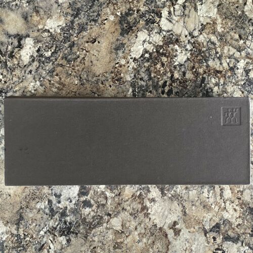 ZWILLING TWIN 1731 - 8” Chefs Knife 200mm - Cronidur 30 Steel, LC200N, Z-FiNit - Fresh Stock Dated December 2025