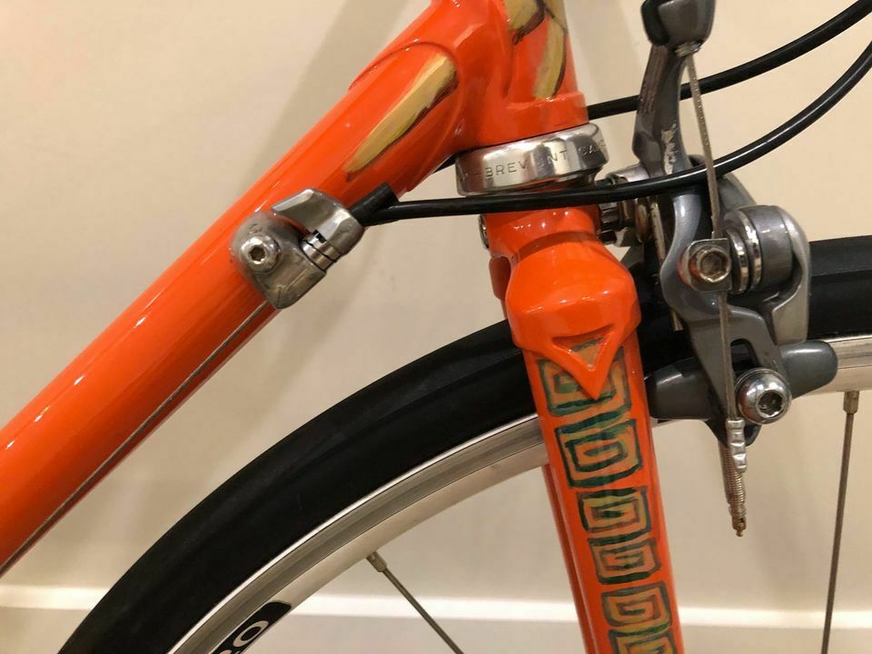 Jeremy SyCip Custom 700cm handpainted road bicycle - Fresh Stock Dated February 2026