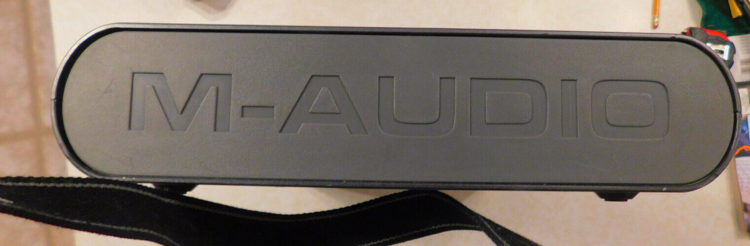 M-Audio AXIOM 25 Key Semi Weighted USB MIDI Keyboard Controller - Fresh Stock Dated February 2026