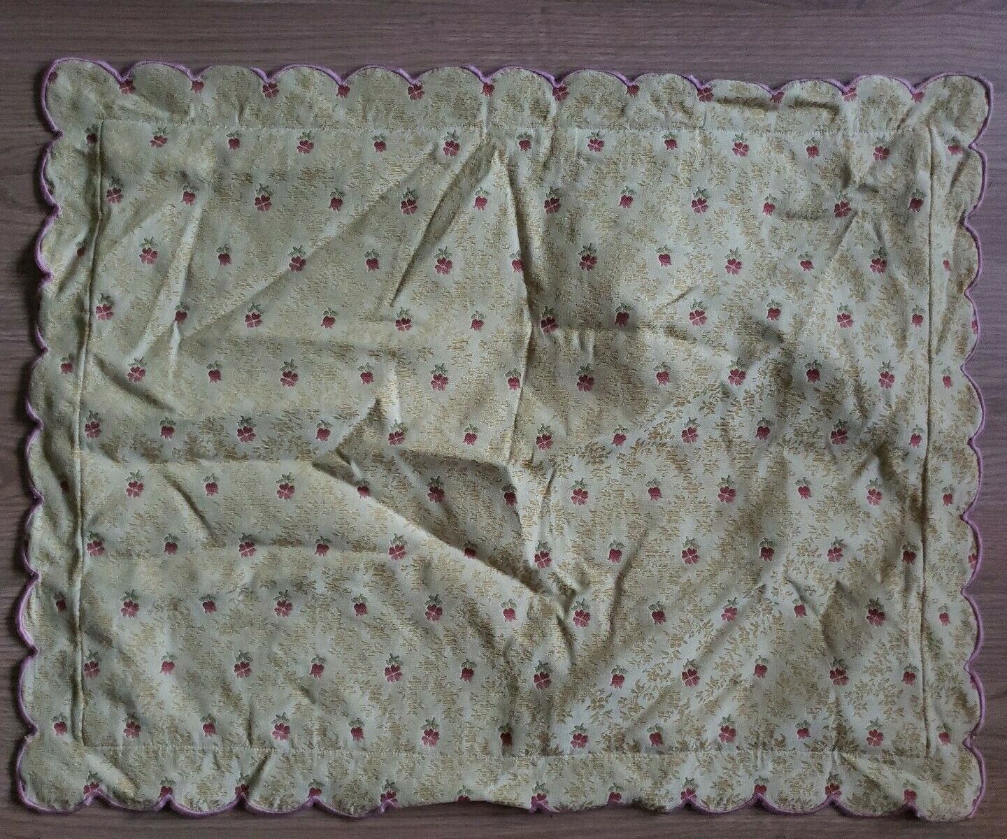 2 Jane Wilner Haute Couture Linens Pillow Shams Yellow Red Floral - Fresh Stock Dated February 2026