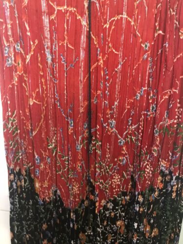 Vintage Red Black W/Gold Print Maxi  Skirt Bohemian Style One Size Fits Most EUC - Fresh Stock Dated February 2026