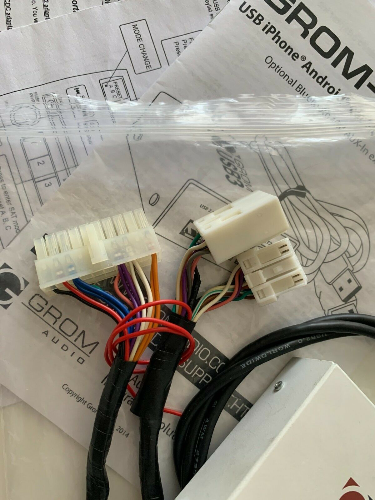 Nissan Infiniti 02-12 USB Android iPhone car integration adapter kit - Fresh Stock Dated December 2025