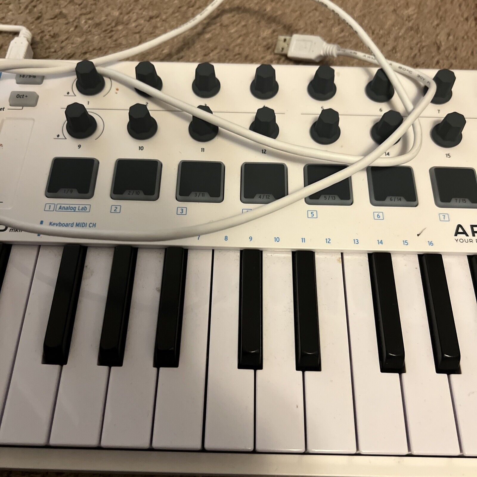 Arturia Minilab MKII 25-Key MIDI Controller Keyboard w/USB - Pre Owned - Fresh Stock Dated February 2026