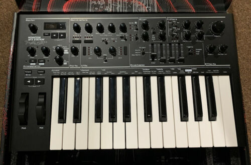 Novation AFX Station With Desksaver - Fresh Stock Dated February 2026