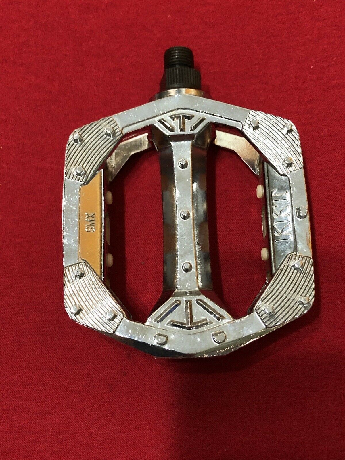 MINT CHROME KKT SMX 1/2 LEFT SINGLE ORPHAN PEDAL OLD SCHOOL BMX - Fresh Stock Dated December 2025