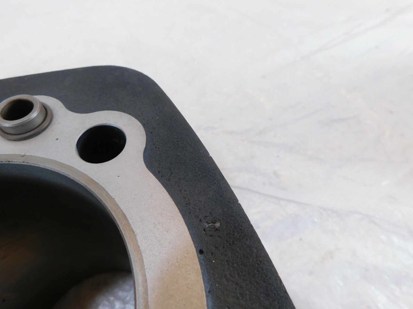 Pair Harley Davidson Sportster 1200 Silver Cylinder Jugs & Pistons P/N 16447-88A - Fresh Stock Dated February 2026