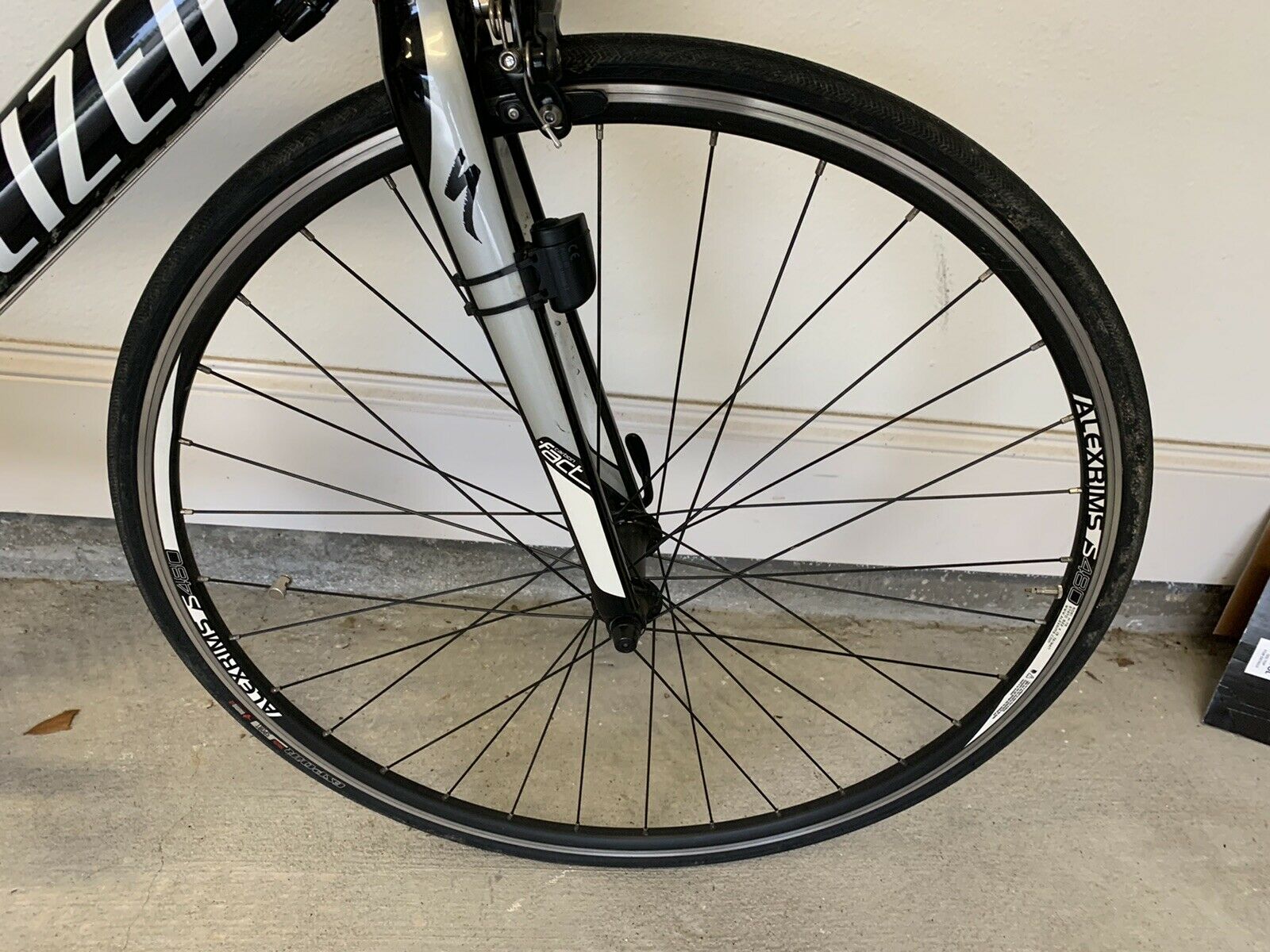 Specialized Dolce Bike - Fresh Stock Dated February 2026