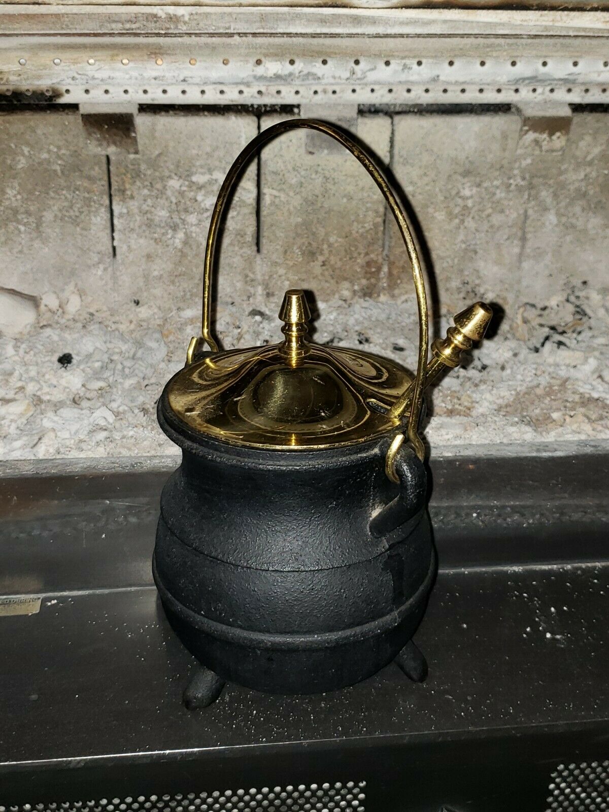 Vtg Cast Iron cauldron fire starter as is made in Japan - Fresh Stock Dated December 2025
