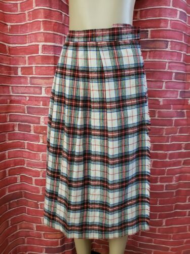 VTG ILGWU classics by variety Sportswear Wrap Plaid Skirt Sz 8 WAIST 22