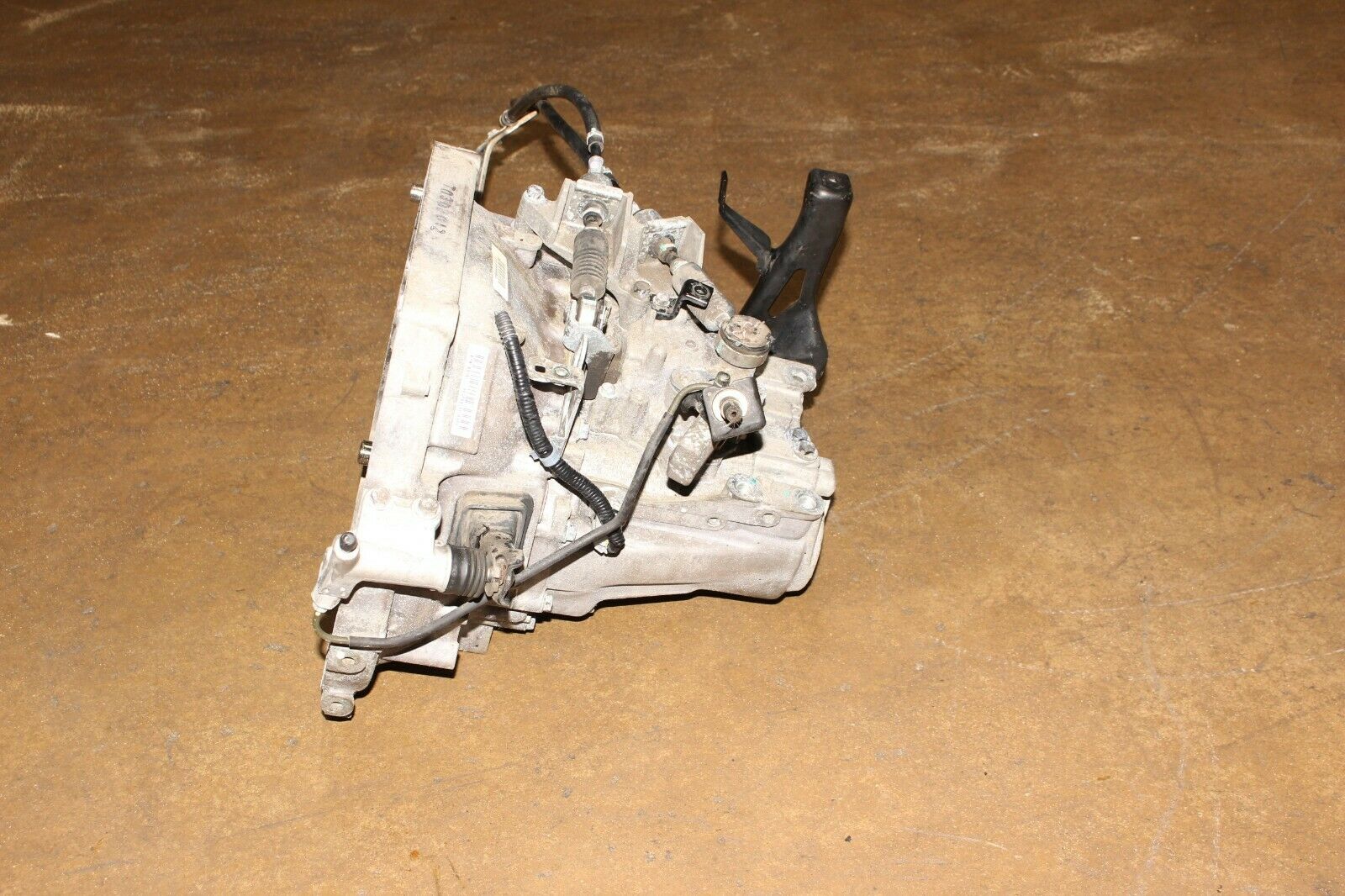 HONDA CIVIC 06 07 08 09 10 11 MANUAL 5 SPEED TRANSMISSION 1.8L JDM R18A - Fresh Stock Dated December 2025