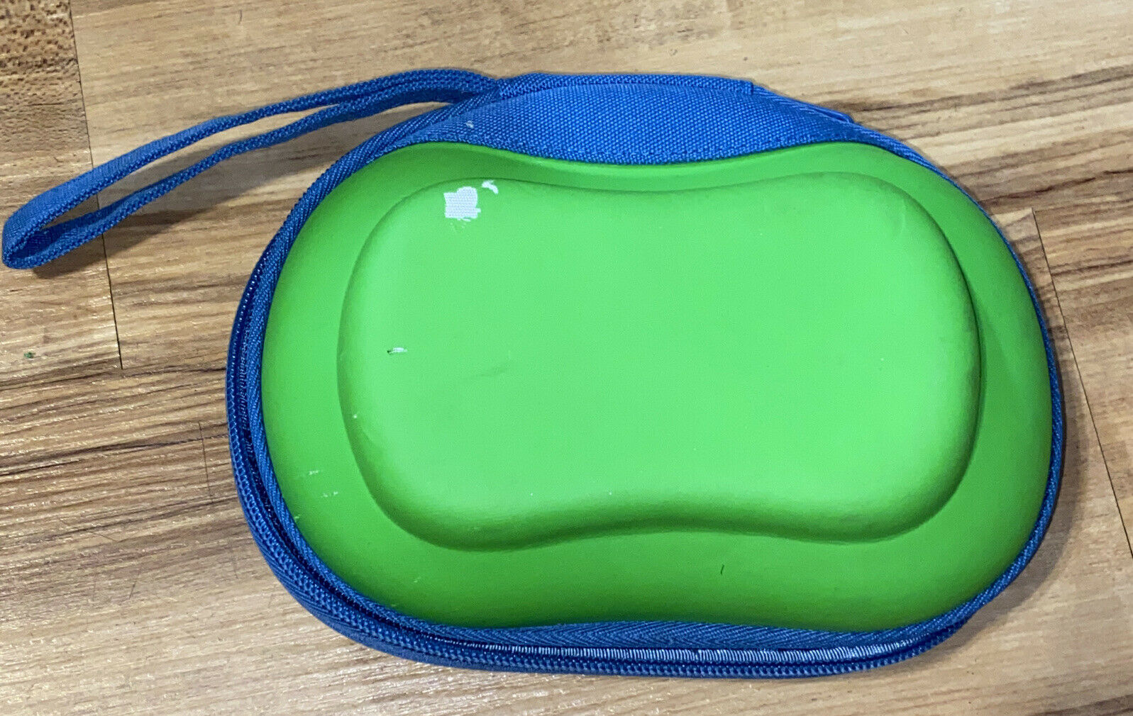 LEAPFROG LEAPSTER  CARRYING CASE (Case Has Some Damage On The Back)-B31 - Fresh Stock Dated February 2026