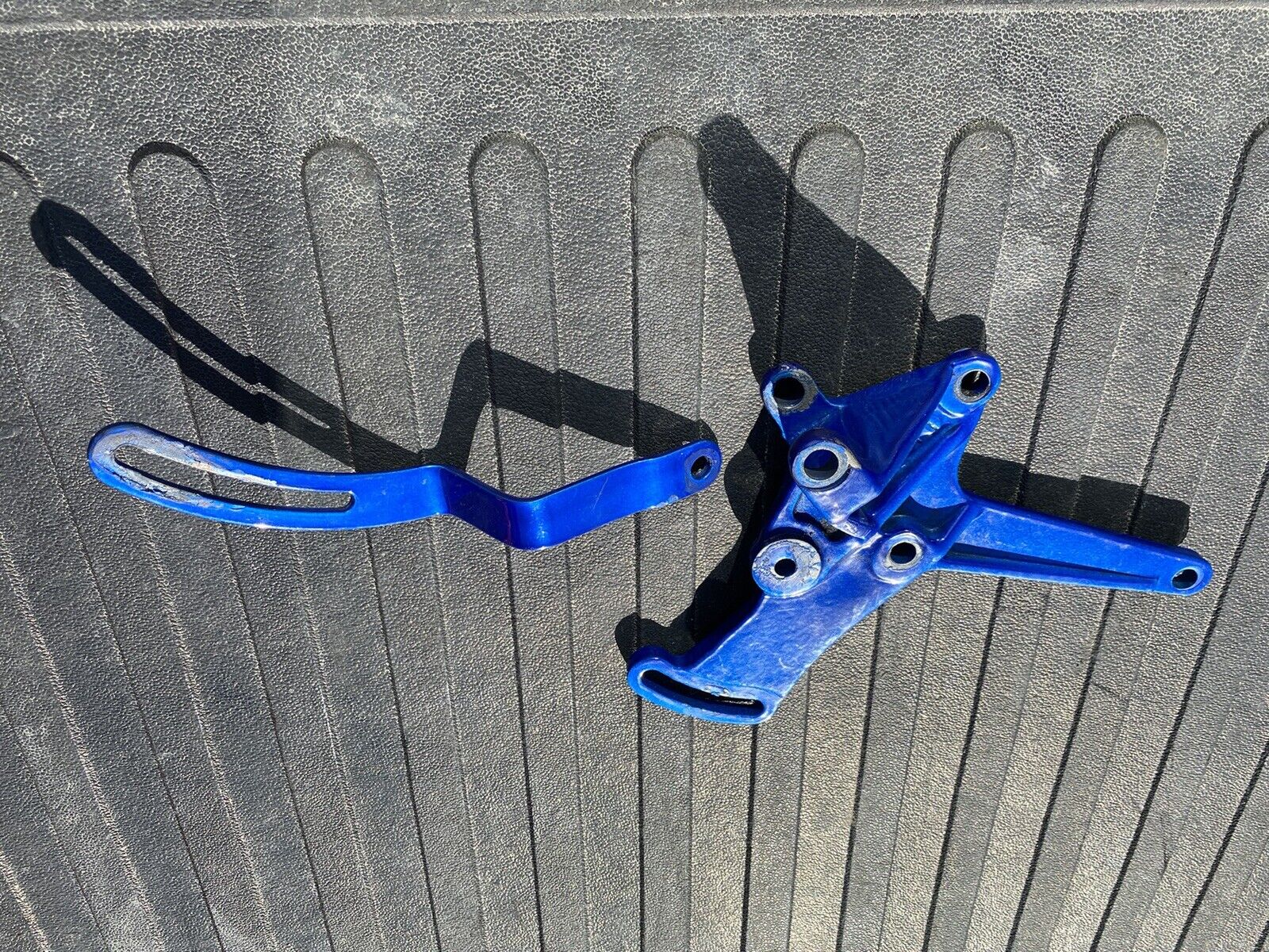 Mercury Racing Engines Bracket #806394-C - Fresh Stock Dated February 2026