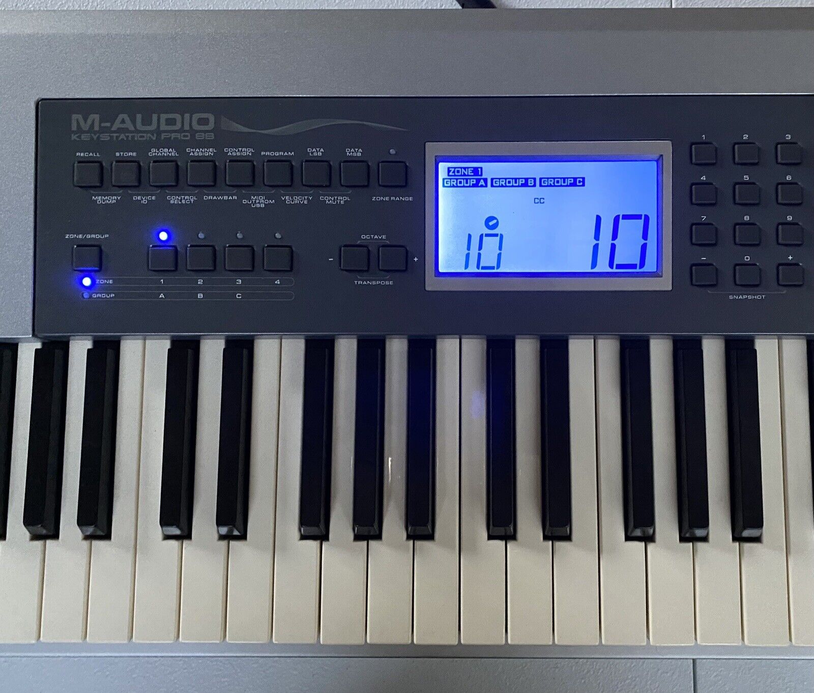 M Audio Keystation Pro 88 Keyboard Key Hammer Action USB MIDI Master Controller - Fresh Stock Dated February 2026