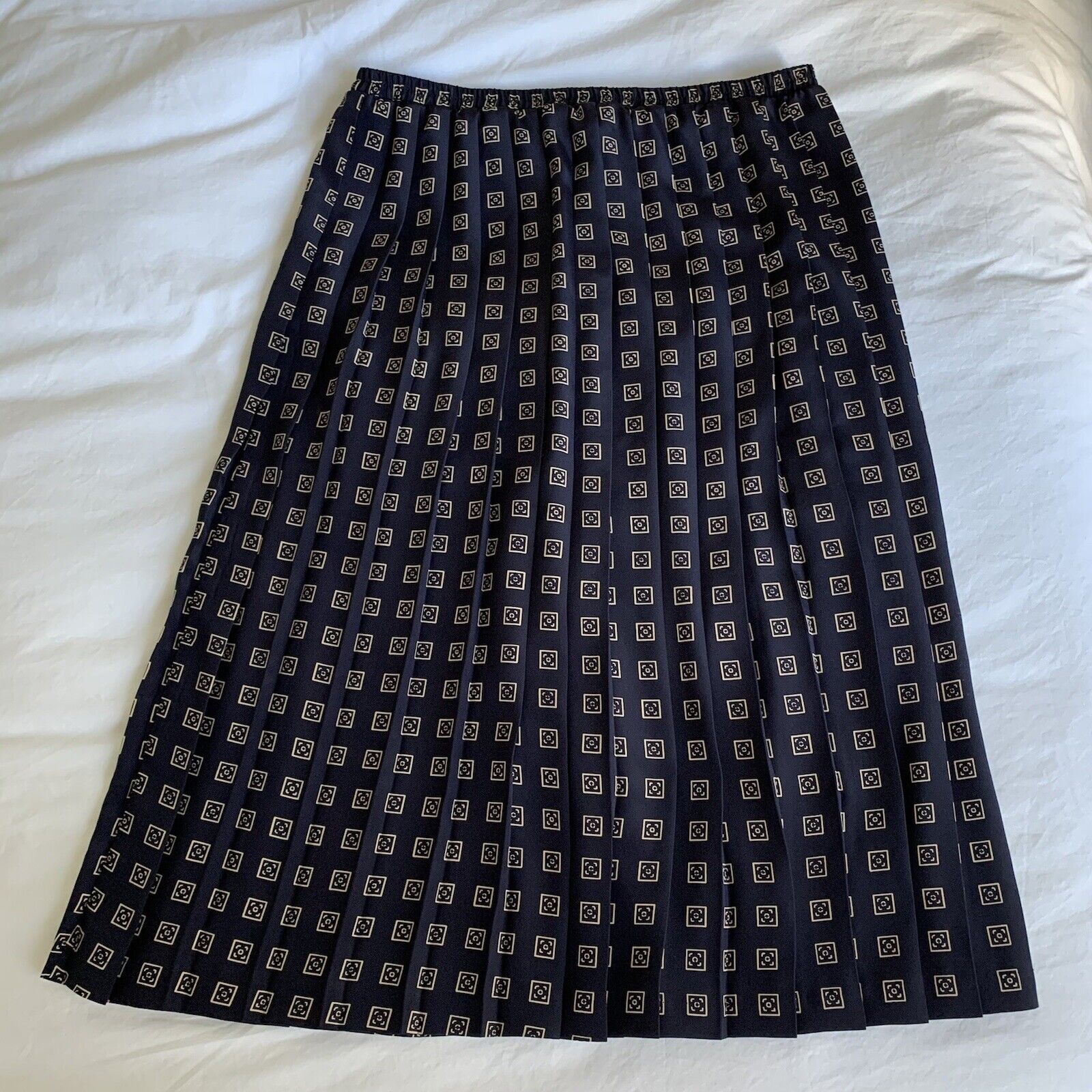 vintage navy blue pleated skirt large - Fresh Stock Dated March 2026