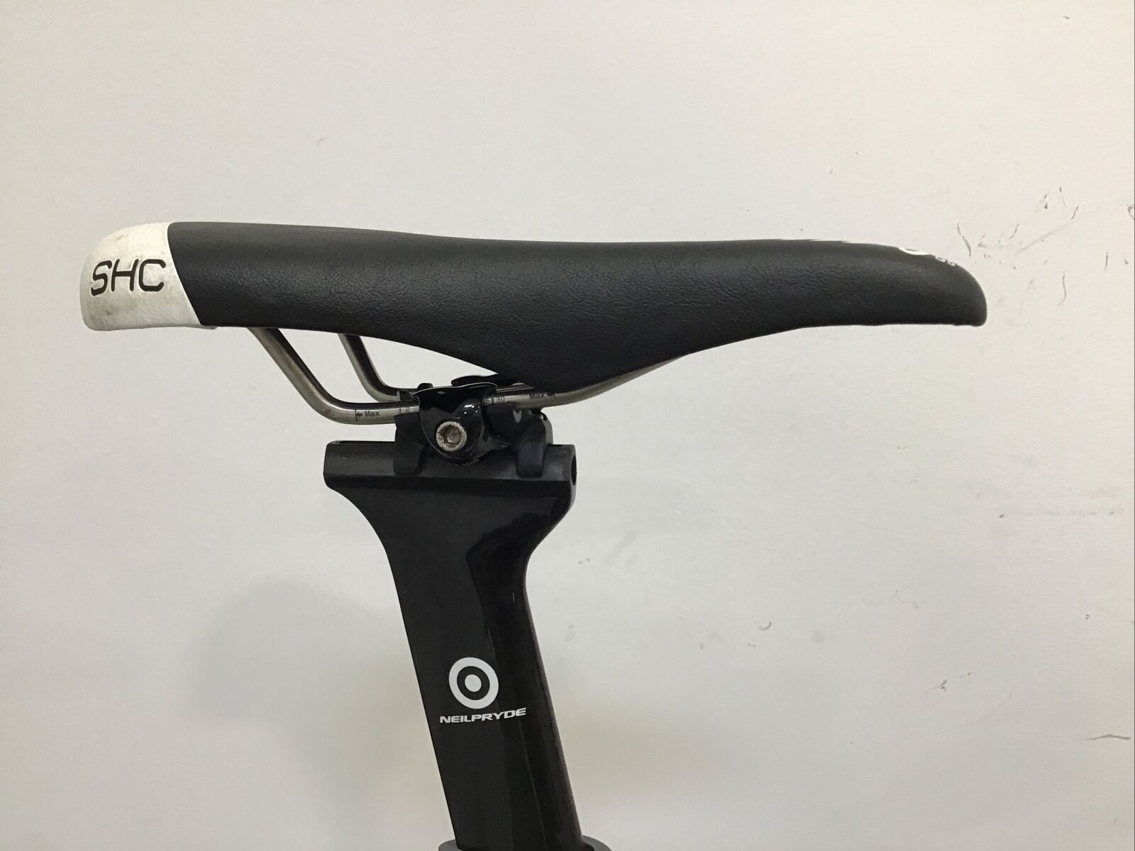 2012 NEILPRYDE Triathlon/TT Bike X-Large Carbon SRAM Red ZIPP 404 Firecrest - Fresh Stock Dated February 2026