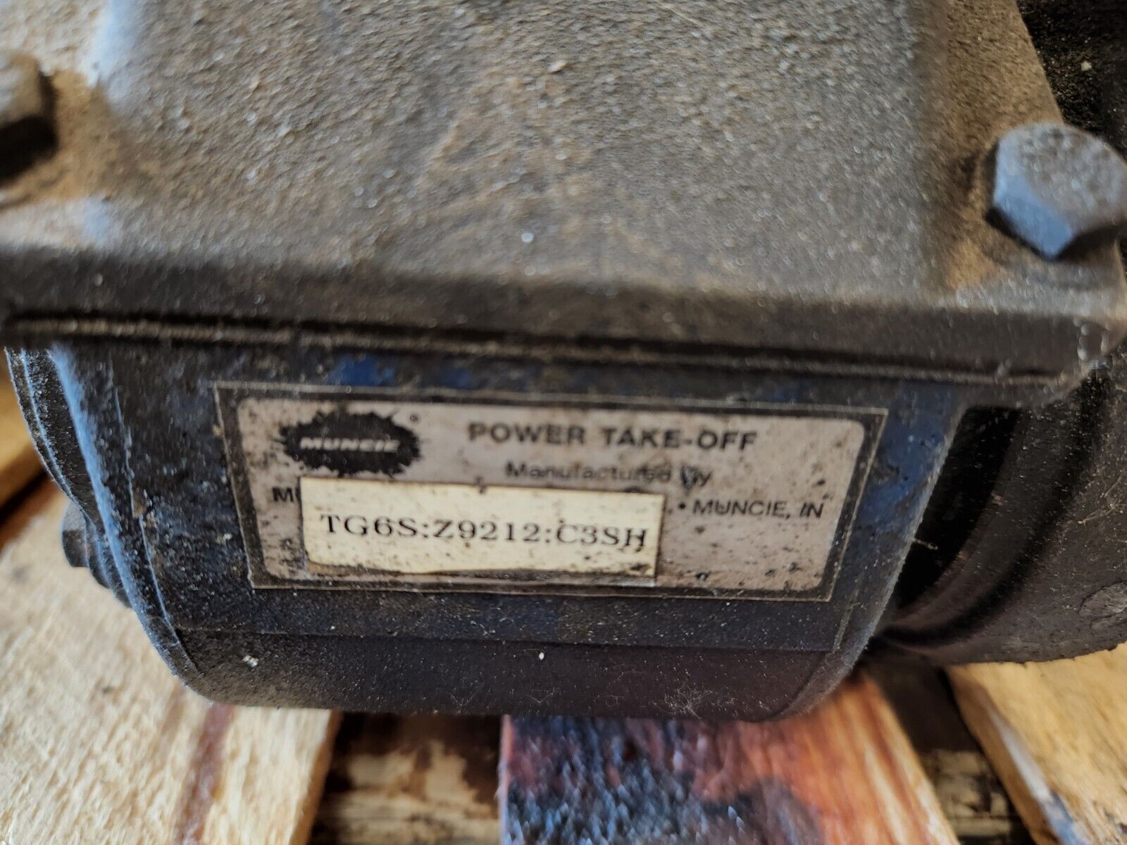 2003-2010 FORD SUPER DUTY MANUAL TRANSMISSION 6.0L 6.4L DIESEL ZF6 S6-650 S6-750 - Fresh Stock Dated February 2026