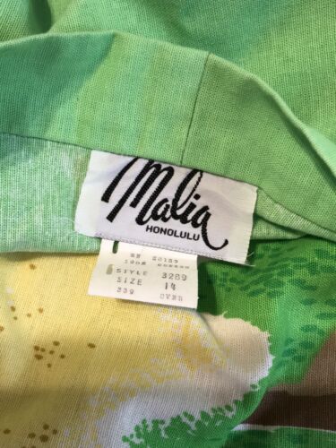 Vintage 1970s Womens Malia Honolulu Green Hawaiian Island A-Line Wrap skirt - M - Fresh Stock Dated February 2026