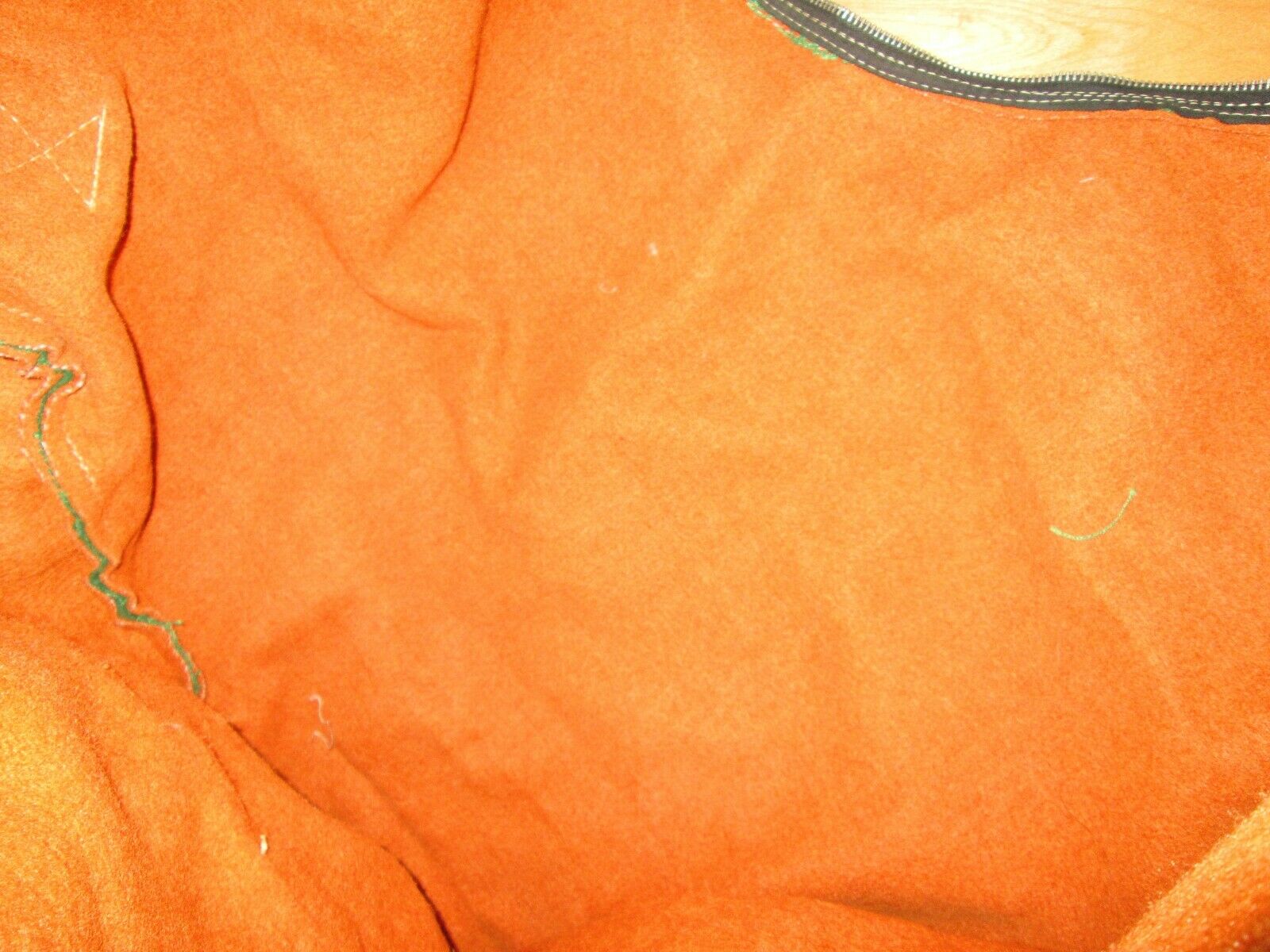 english saddle carrier, lined with leather handles, zipper closure, green - Fresh Stock Dated December 2025