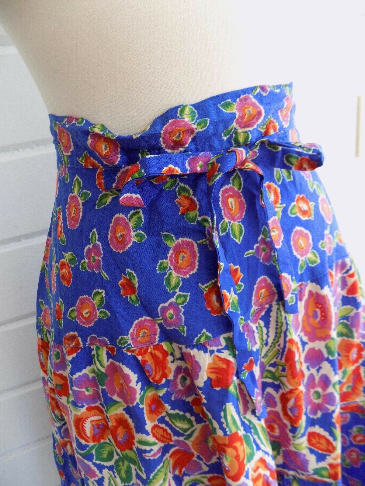 Vtg. Bombacha for ESPRIT DE CORP Floral A Line Midi Skirt - Sz. 9 - Fresh Stock Dated February 2026