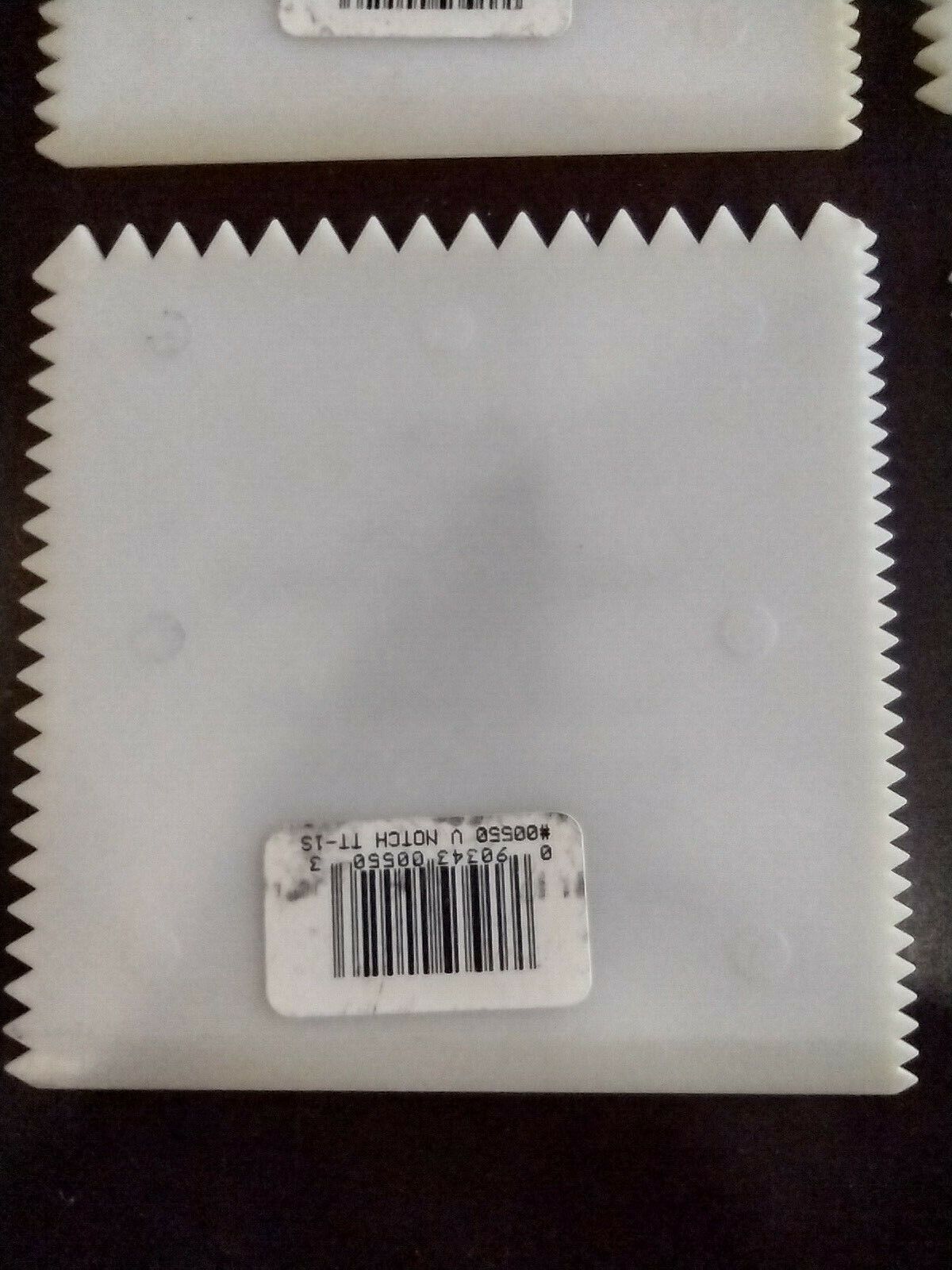 V-NOTCHED tapered straight edge ADHESIVE SPREADERS 1/8