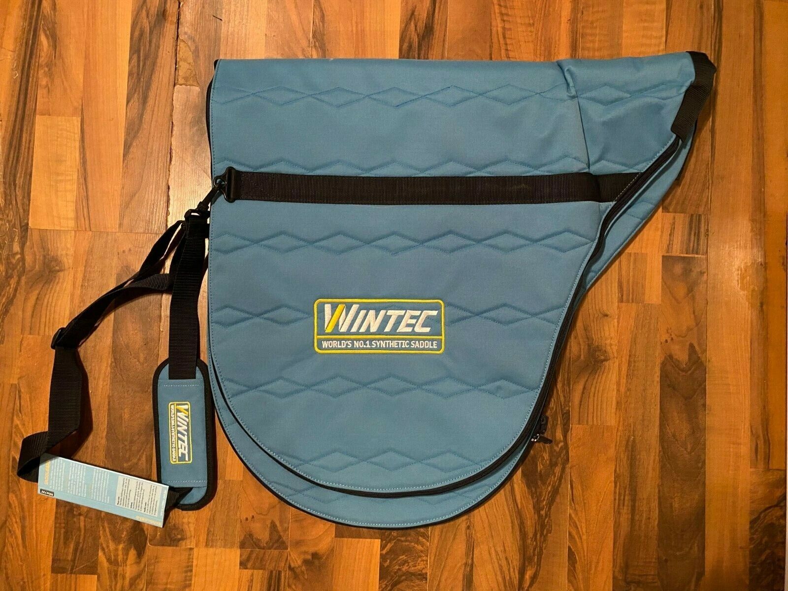 NEW BLUE WINTEC ENGLISH SADDLE COVER BAG / CARRIER WITH HANDLE STRAP - Fresh Stock Dated February 2026