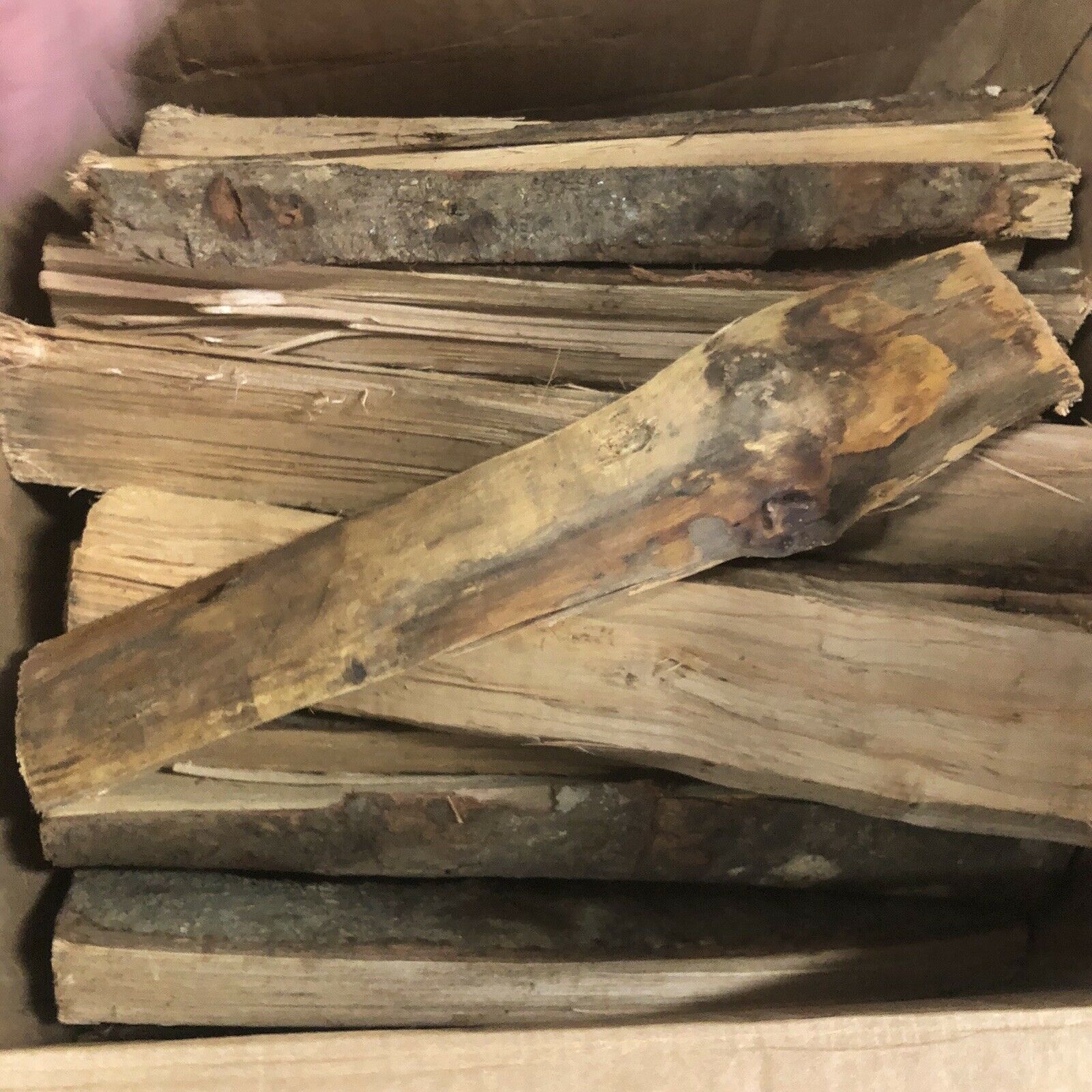 Smoak Firewood Cooking Wood Logs - Kiln Dried (Maple, 16in Pieces 60-70 Lbs - Fresh Stock Dated December 2025