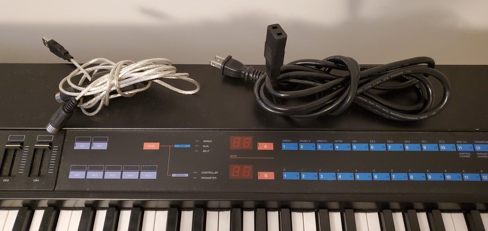 Yamaha KX88 MIDI Controller Keyboard and wheeled flight/tour case and cords - Fresh Stock Dated February 2026