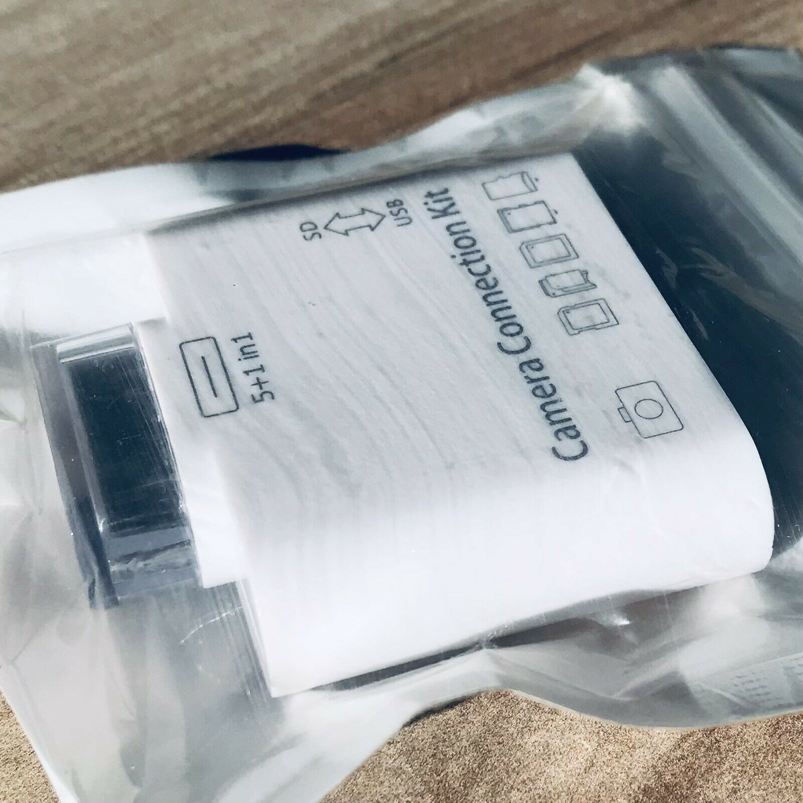 Camera Connection Kit for Apple iPad 5+1 to 1 (USB,microSD,Sync,SD,A/V) - Fresh Stock Dated February 2026