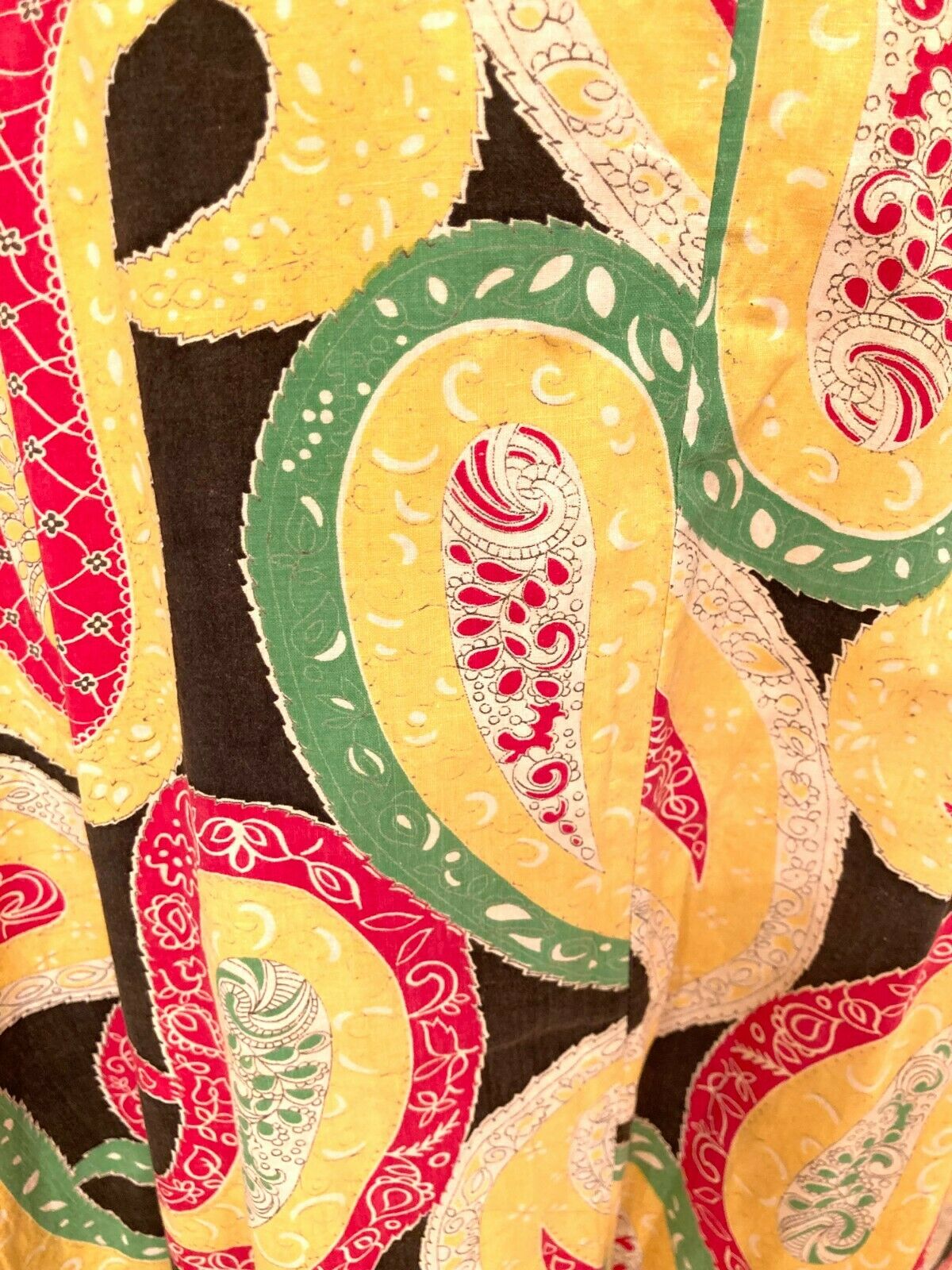 Vintage 1950s skirt abstract paisley print novelty print full skirt - Fresh Stock Dated March 2026