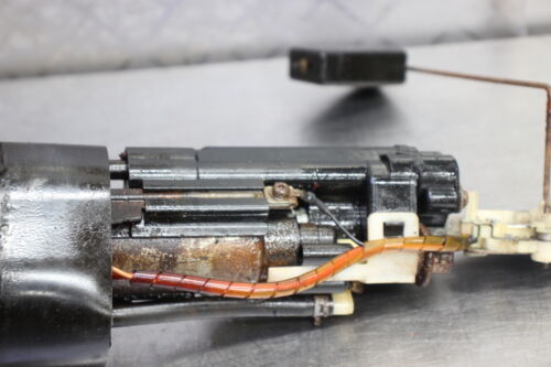 05-06 Honda CBR600RR 600RR Fuel Pump  For Parts NEEDS REBUILD SEIZED PUMP - Fresh Stock Dated February 2026