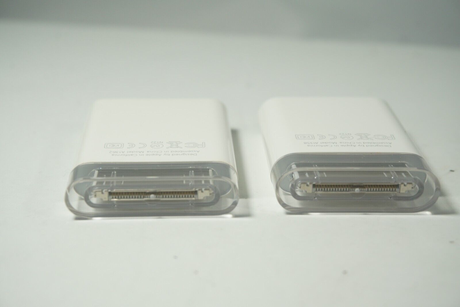 Original Apple iPad Camera Connection Kit (30-Pin) - MC531ZM/A - A1358, A1362 - Fresh Stock Dated February 2026