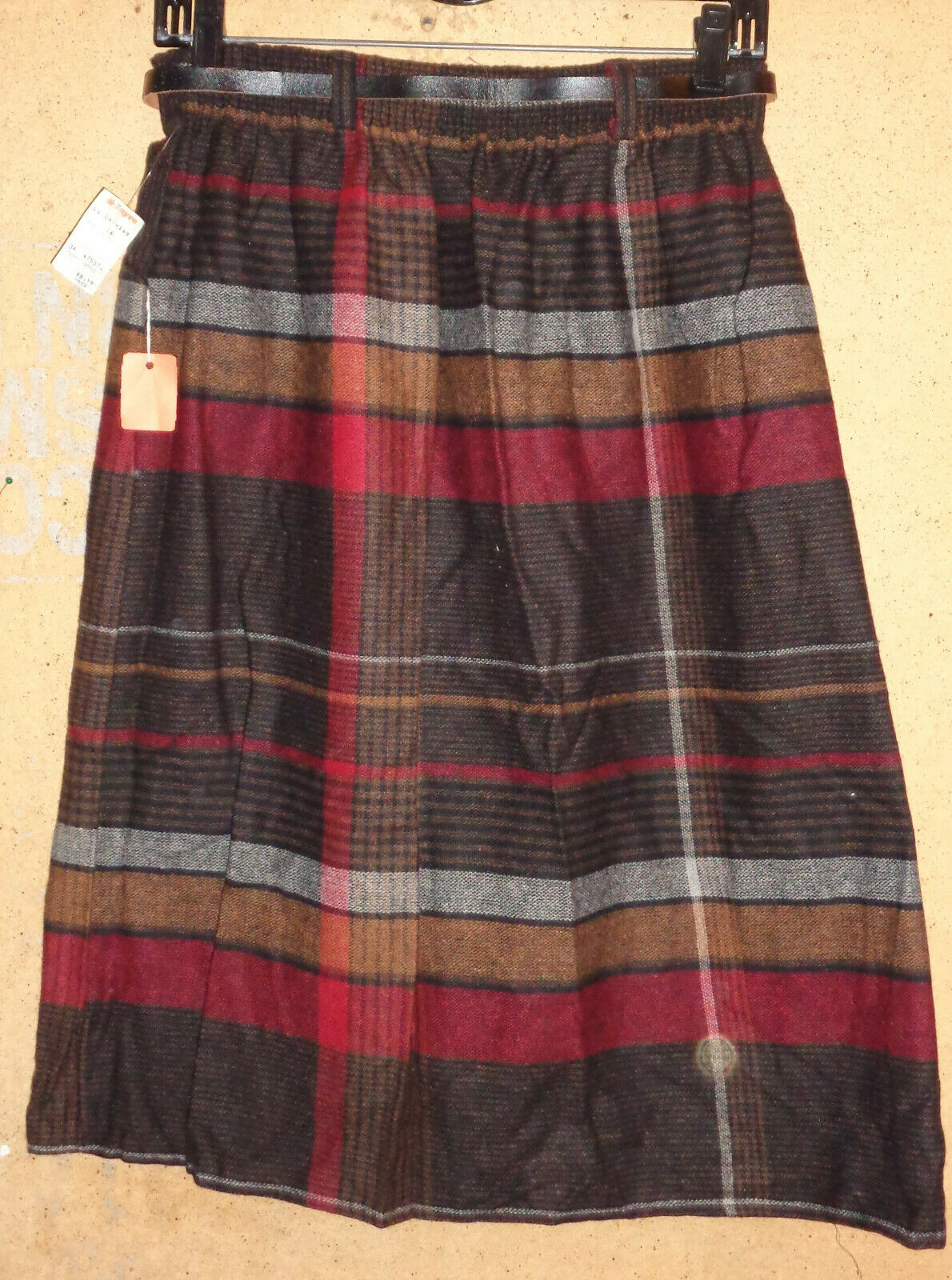 NEW Deadstock 1980's Zayre Wool Blend Brown Red Belted Pull On skirt 15/16 XL - Fresh Stock Dated March 2026