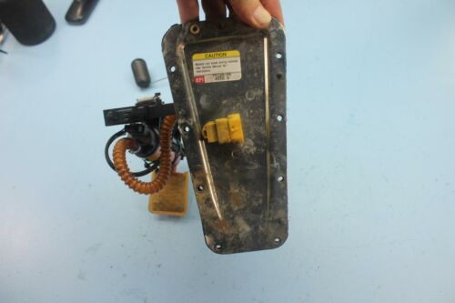 1036 06 HARLEY-DAVIDSON SOFTAIL DEUCE PETROL GAS TANK FUEL PUMP - Fresh Stock Dated February 2026