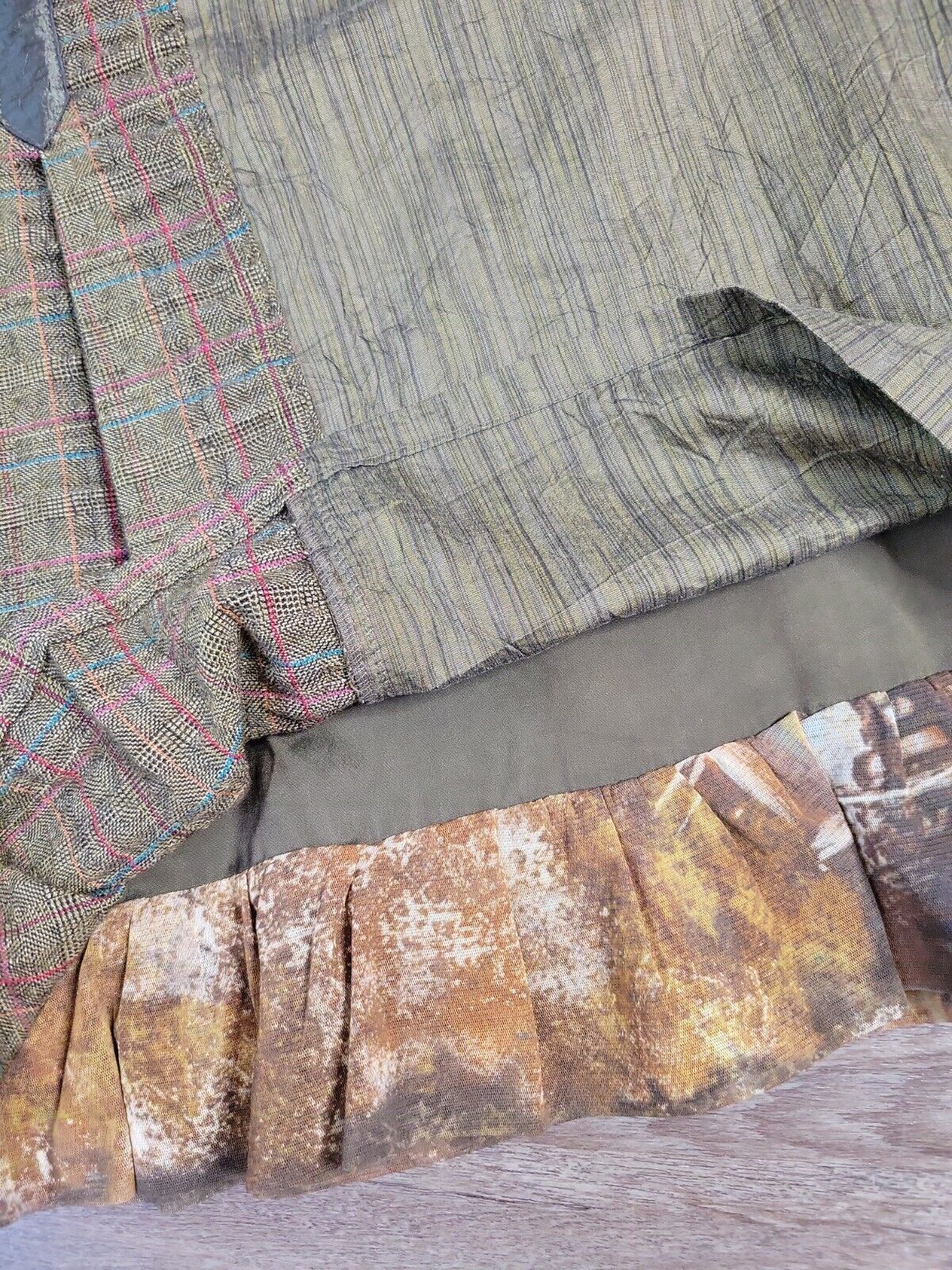 NWT Legatte Jeans Vintage Green Virgin Wool Tweed Pleated Skirt Italian Made SM - Fresh Stock Dated March 2026