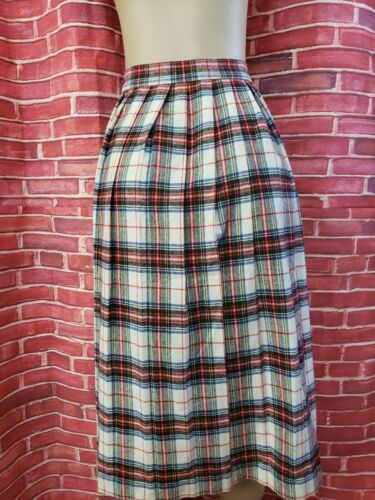 VTG ILGWU classics by variety Sportswear Wrap Plaid Skirt Sz 8 WAIST 22
