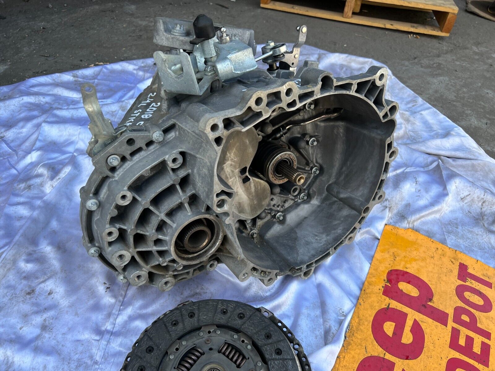 2018 - 2022 JEEP COMPASS 2.4L 4X4 STICK SHIFT MANUAL TRANSMISSION 37K MILES OEM - Fresh Stock Dated February 2026