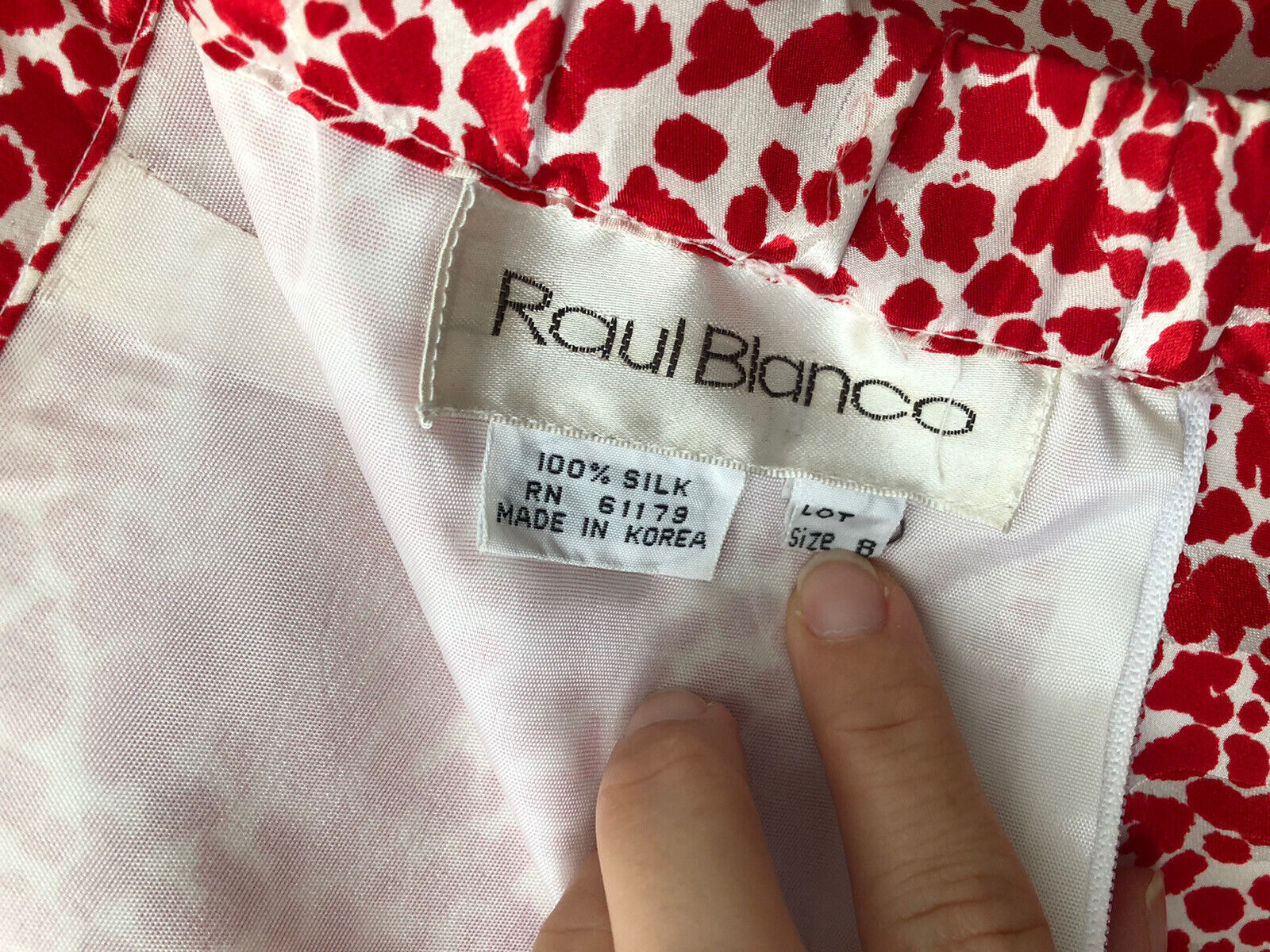 Vintage 1980s Raul Blanco 100% Silk Tiered Pleated Ruffle Skirt Red White 8/Med - Fresh Stock Dated March 2026