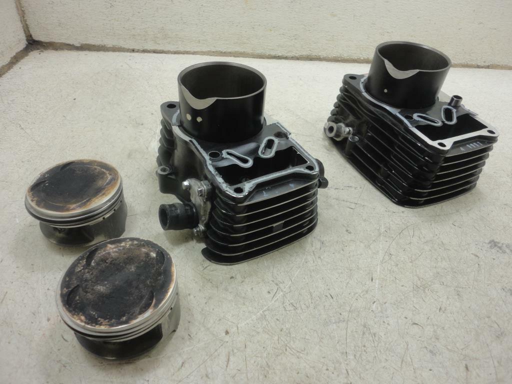 SUZUKI VS800 Intruder 800 CYLINDER PISTON SET 1990-1998 FRONT 1992-1998 REAR - Fresh Stock Dated February 2026