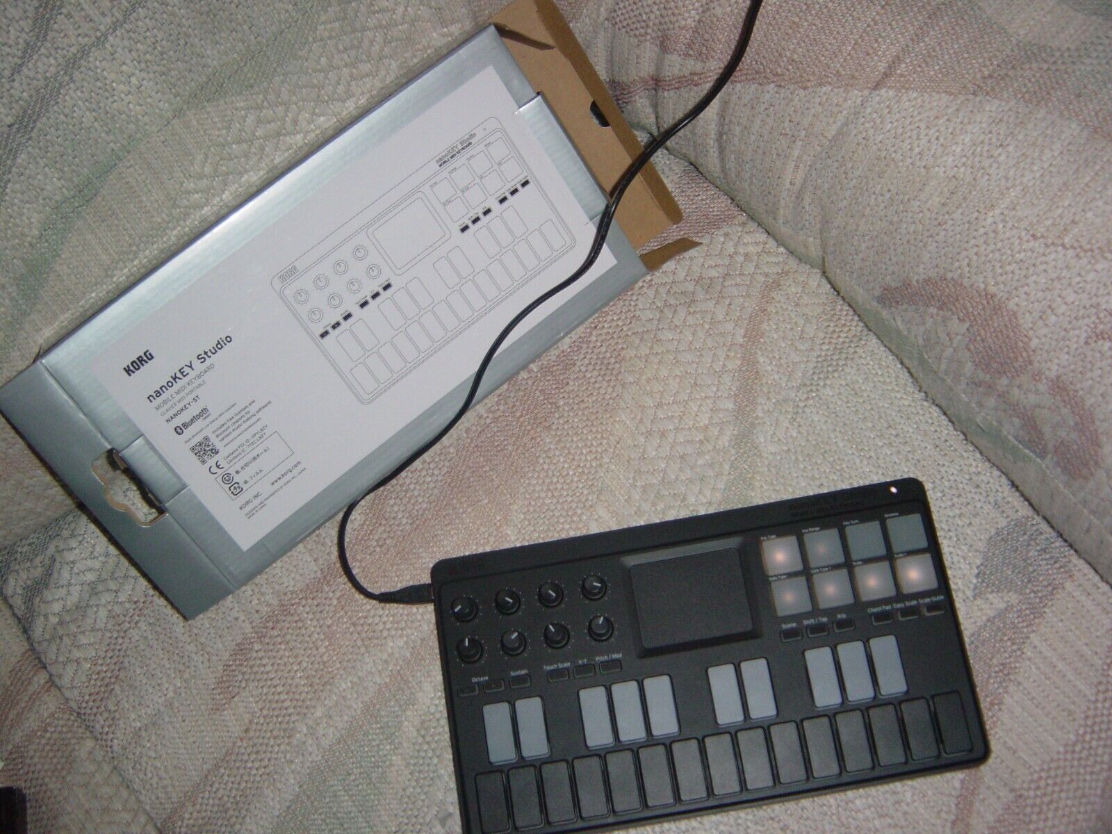 Korg nanoKEY Studio - mobile MIDI keyboard / Bluetooth Smart controller - Fresh Stock Dated February 2026