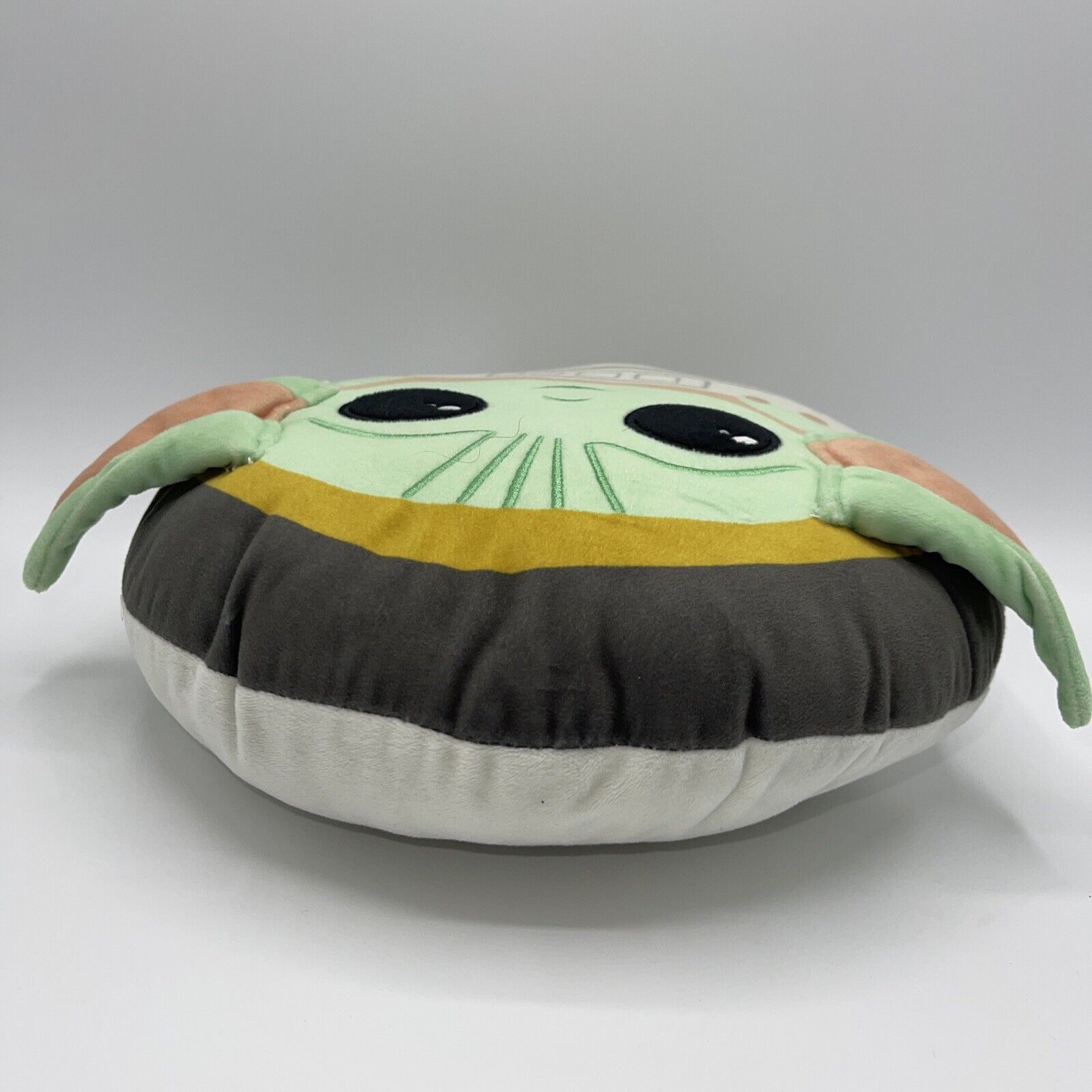 Iconic Baby Yoda Mandalorian Star Wars Pillow READ DETAILS E2 - Fresh Stock Dated February 2026