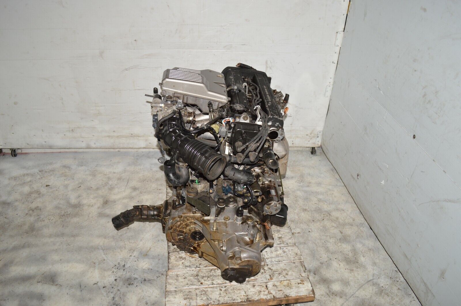 JDM1997-2001 HONDA CRV B20B ENGINE  B20Z WITH 5SPEED AWD MANUAL TRANSMISSION 4X4 - Fresh Stock Dated December 2025
