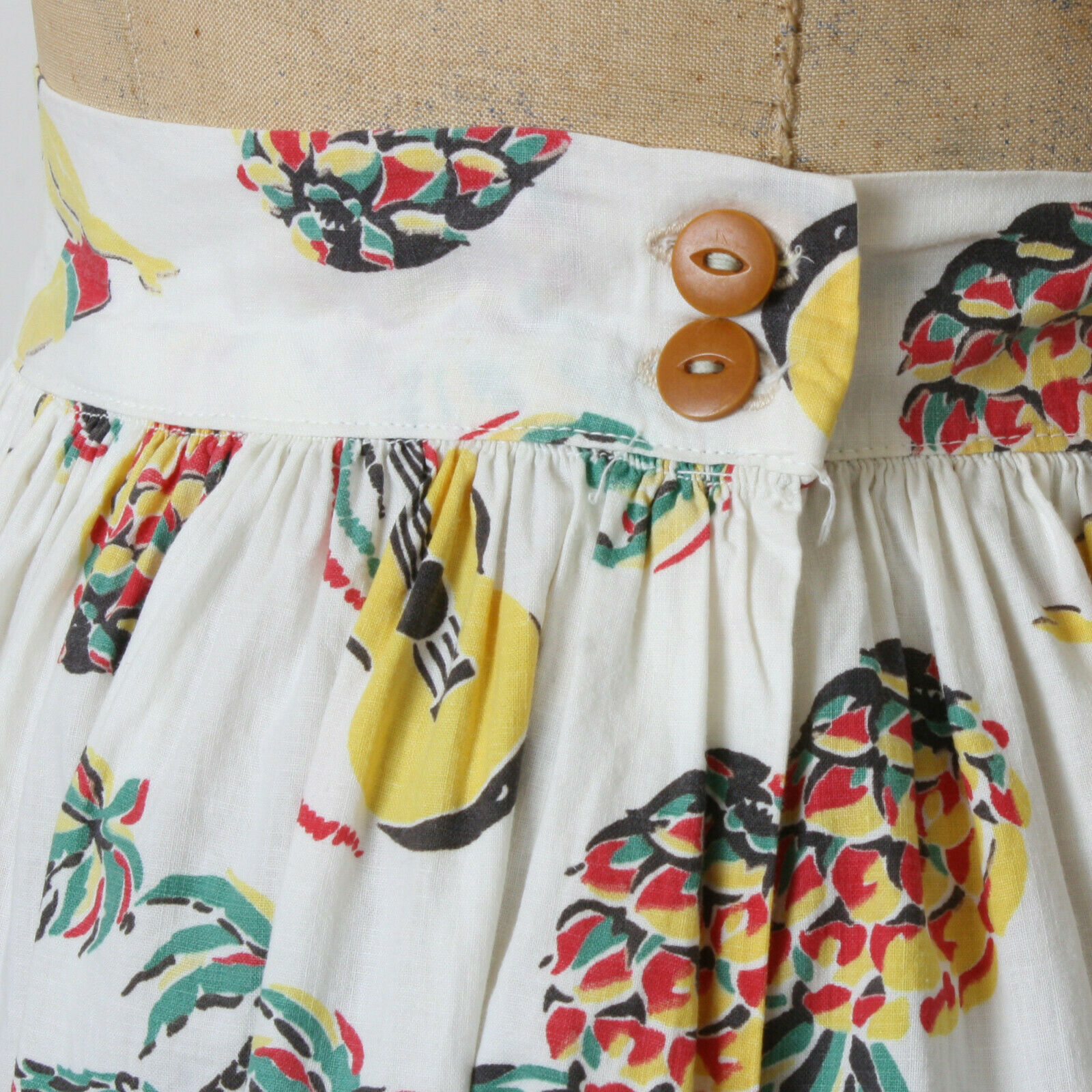 VNtG 40s Hawaiian Novelty Print Skirt Aloha Tiki Ukele Surfer Pineapple 30s 50s - Fresh Stock Dated February 2026