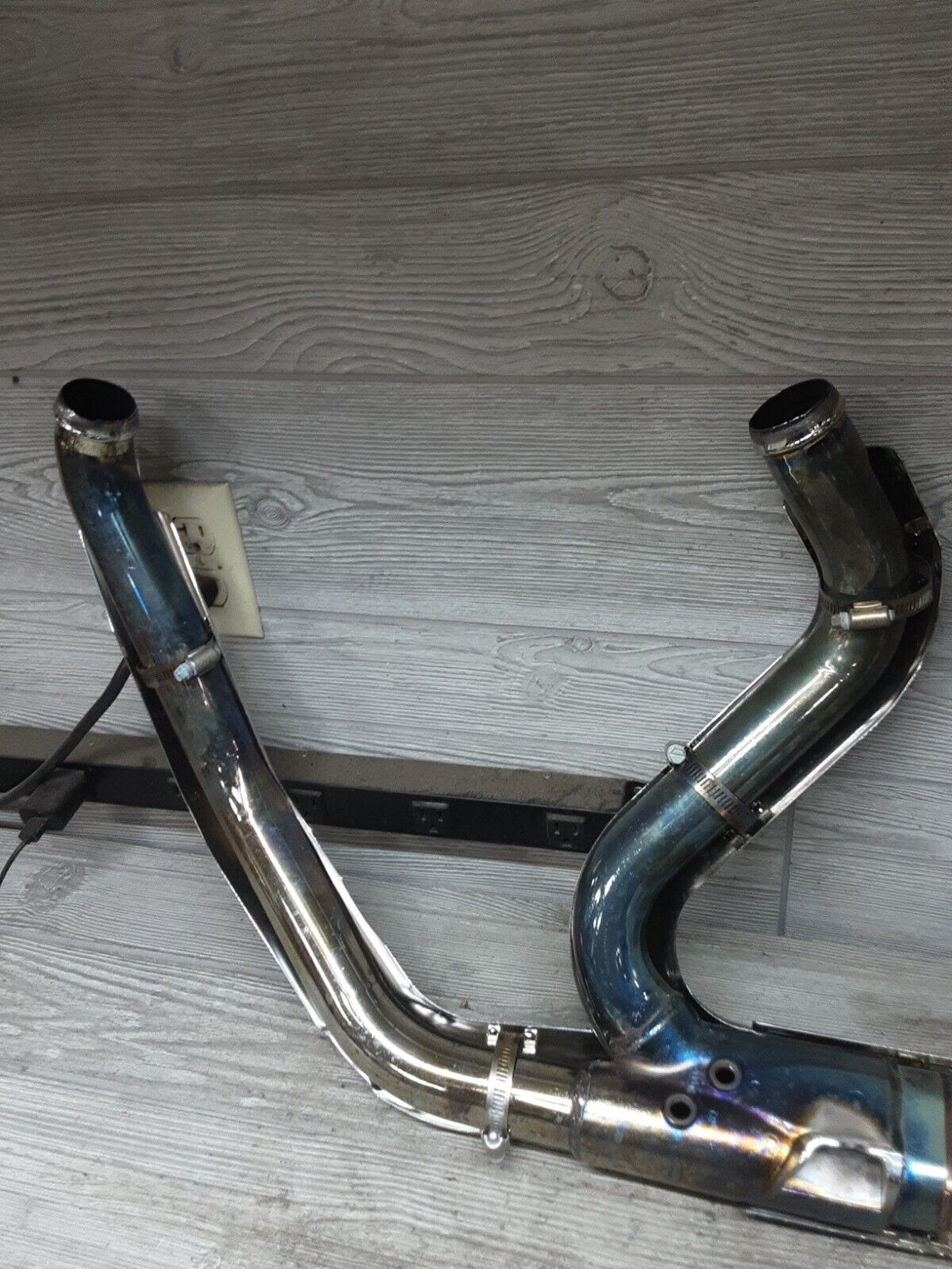 Harley Davidson 09-16 Touring Chrome Polished Exhaust Headers Genuine 66855-10A - Fresh Stock Dated February 2026