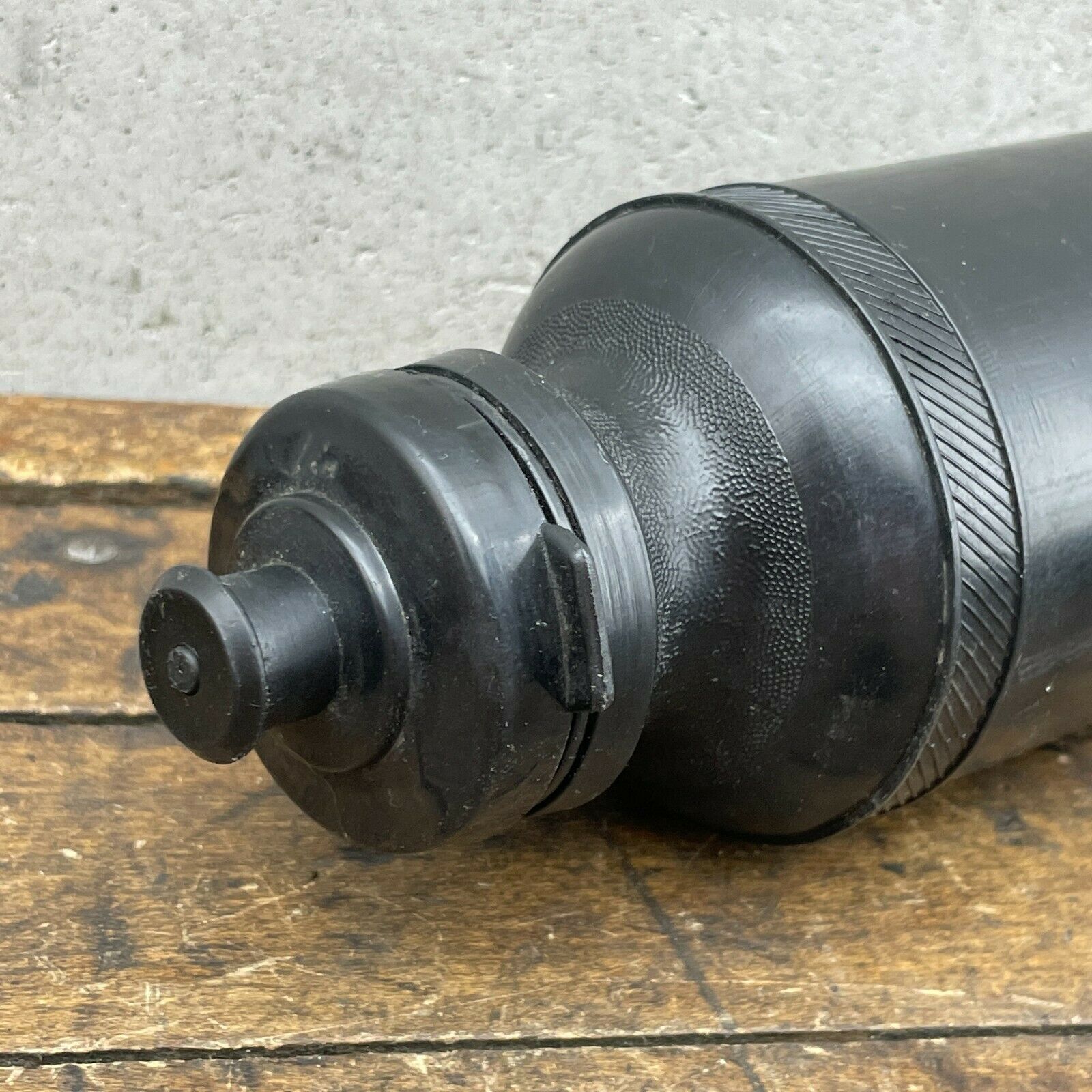 Vintage REG Bottle Cage Italy Bottle Black Co-Union Ebon USA - Fresh Stock Dated December 2025