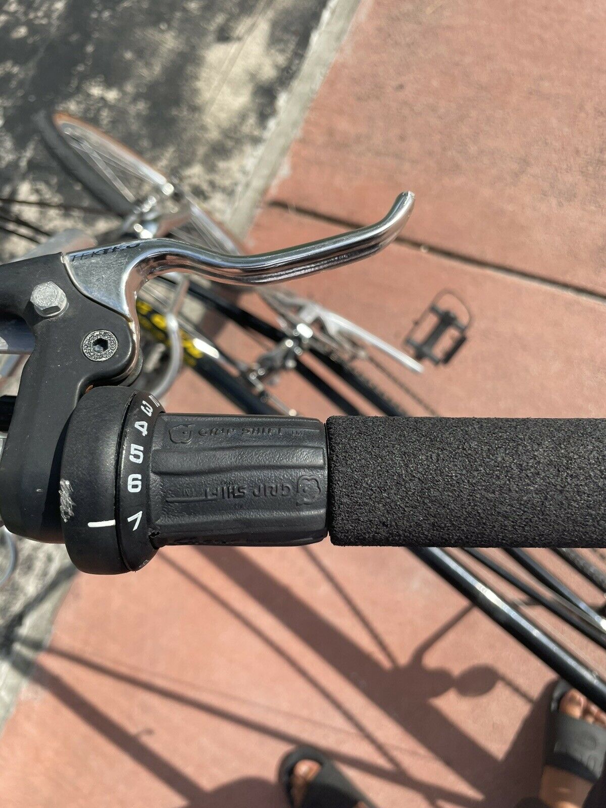 Easy Racer Tour Easy - Fresh Stock Dated February 2026