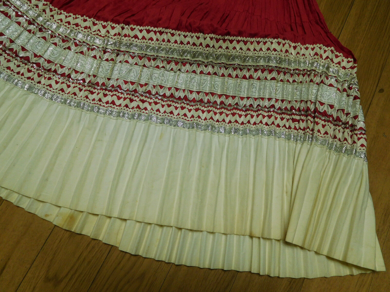 Vintage Red Metallic Silver Trim Pleated Circle Skirt - Fresh Stock Dated February 2026