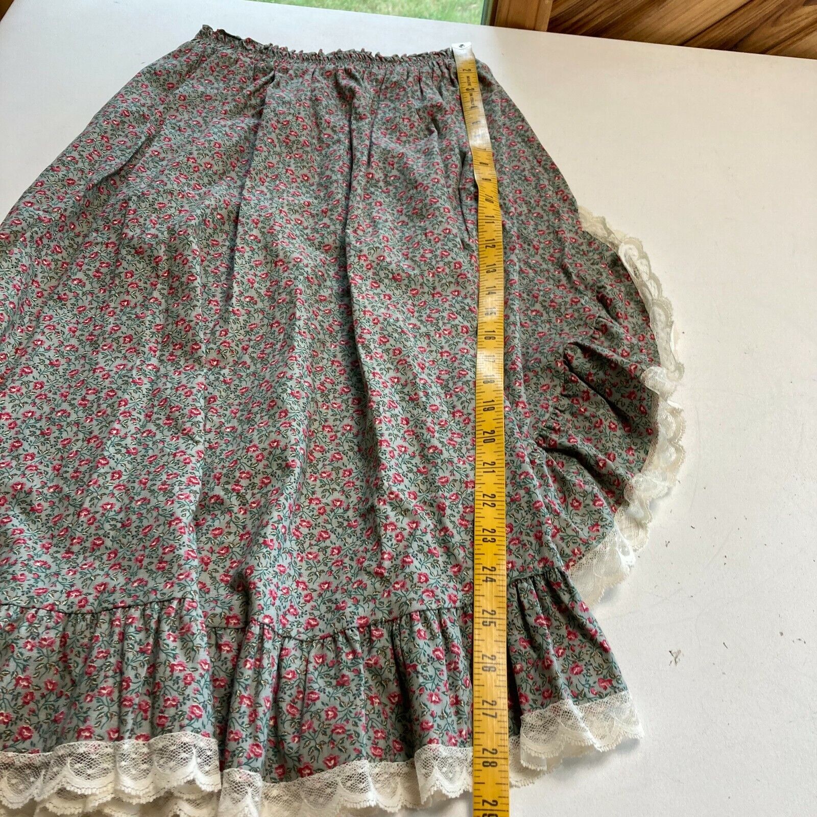 VTG Prairie Skirt Floral Cottagecore Country Farm asymmetric Lace Ruffle S M 70s - Fresh Stock Dated March 2026