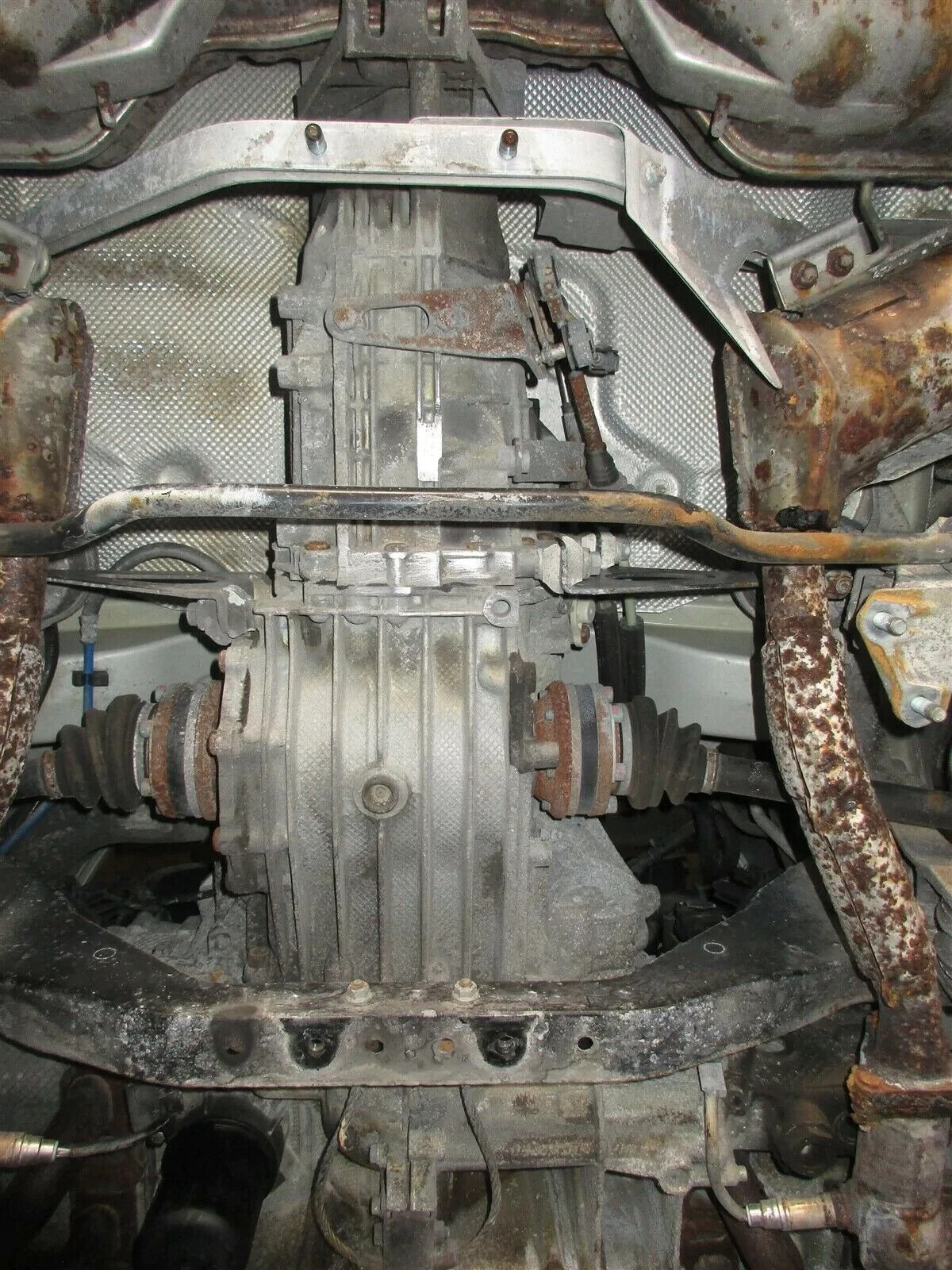 00 Boxster RWD Porsche 986 5 SPEED MANUAL TRANSMISSION EFD1167 68,823 - Fresh Stock Dated February 2026