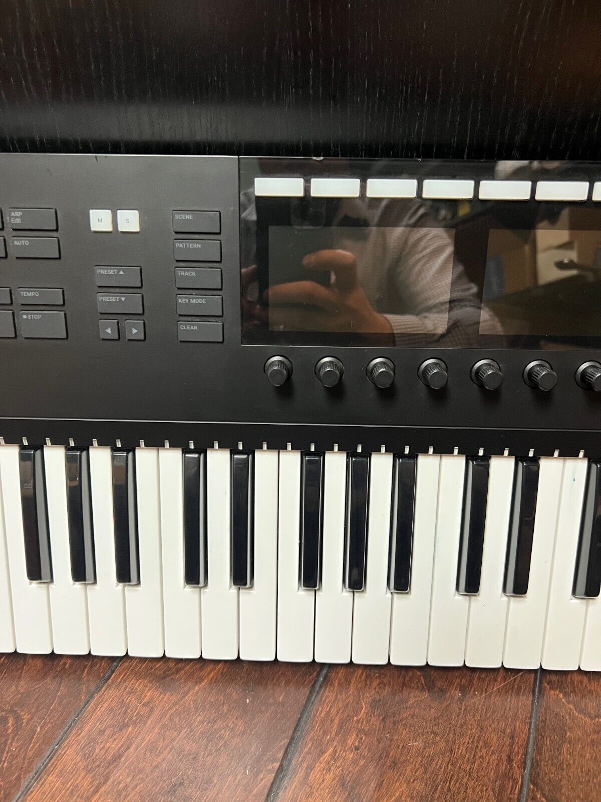 Native Instruments S49 MK2 Komplete Kontrol 49 Keys Keyboard Controller - Fresh Stock Dated February 2026